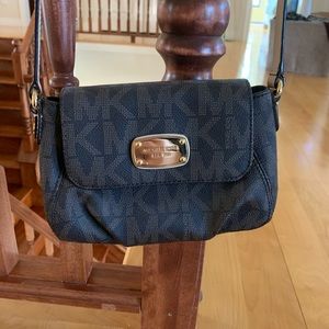Michael Kors Crossbody